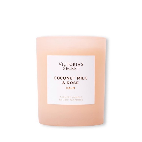 Victoria’s Secret coconut and milk rose calm scented candle - Picture 3 of 3